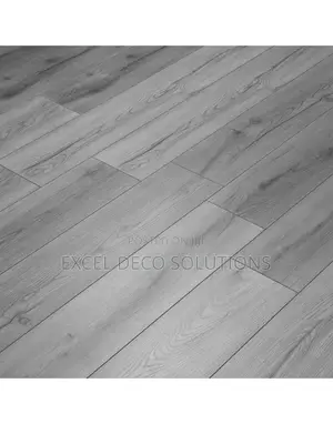 Laminate Floor Planks for Home Renovation and Office Interiors Use