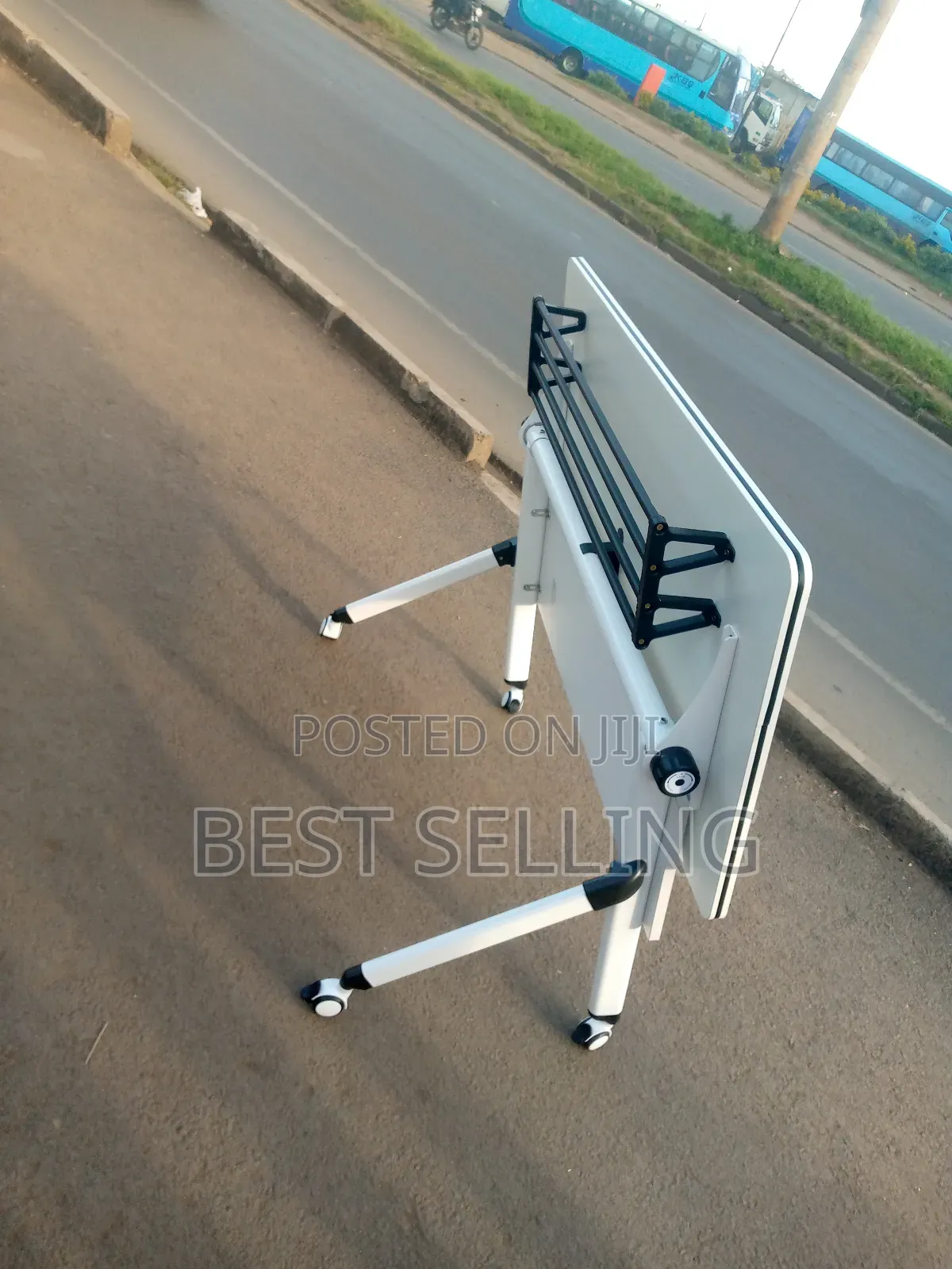 Folderable Training Tables
