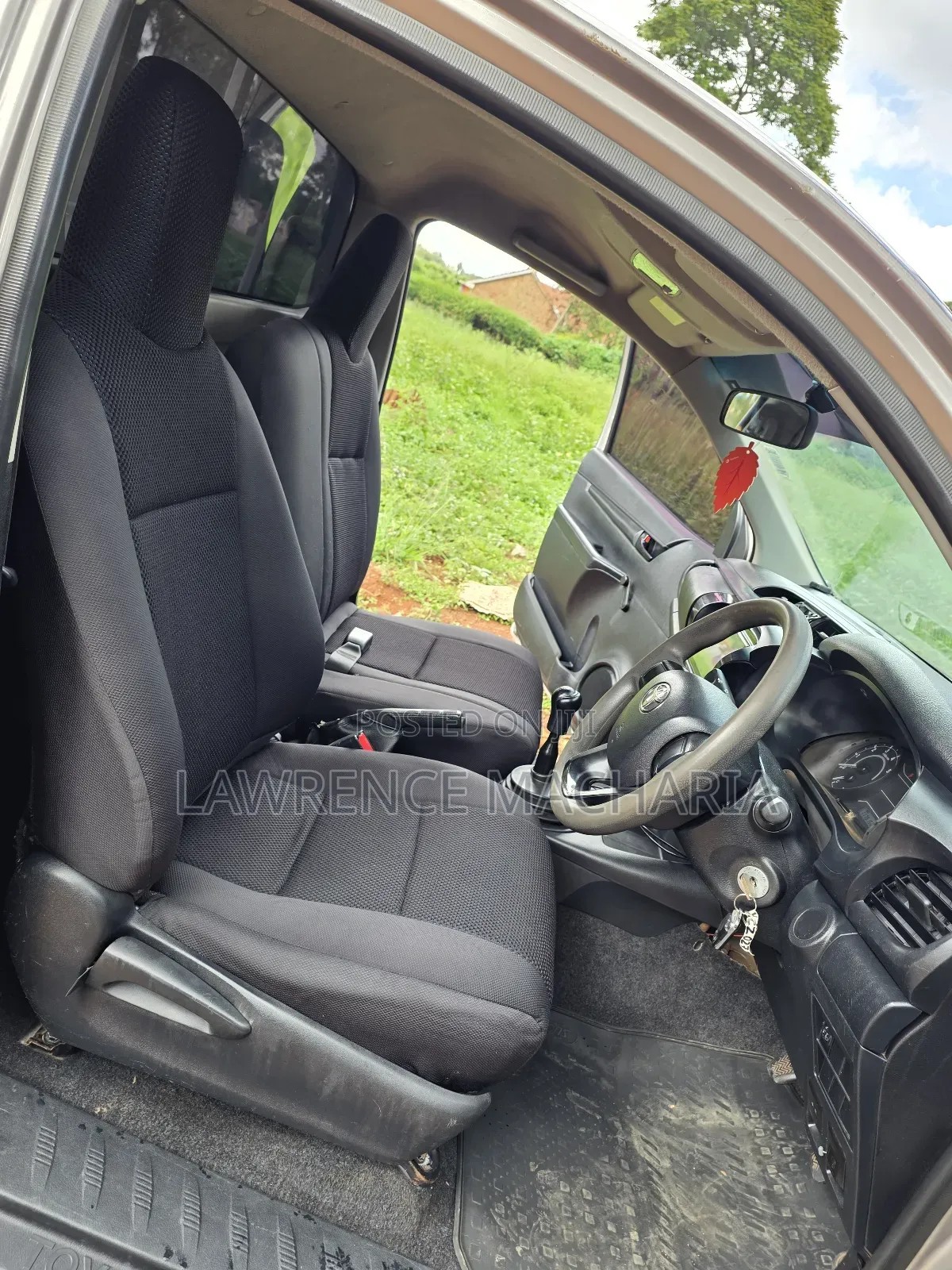 Toyota Hilux 2.4 Diesel 2020 Gold