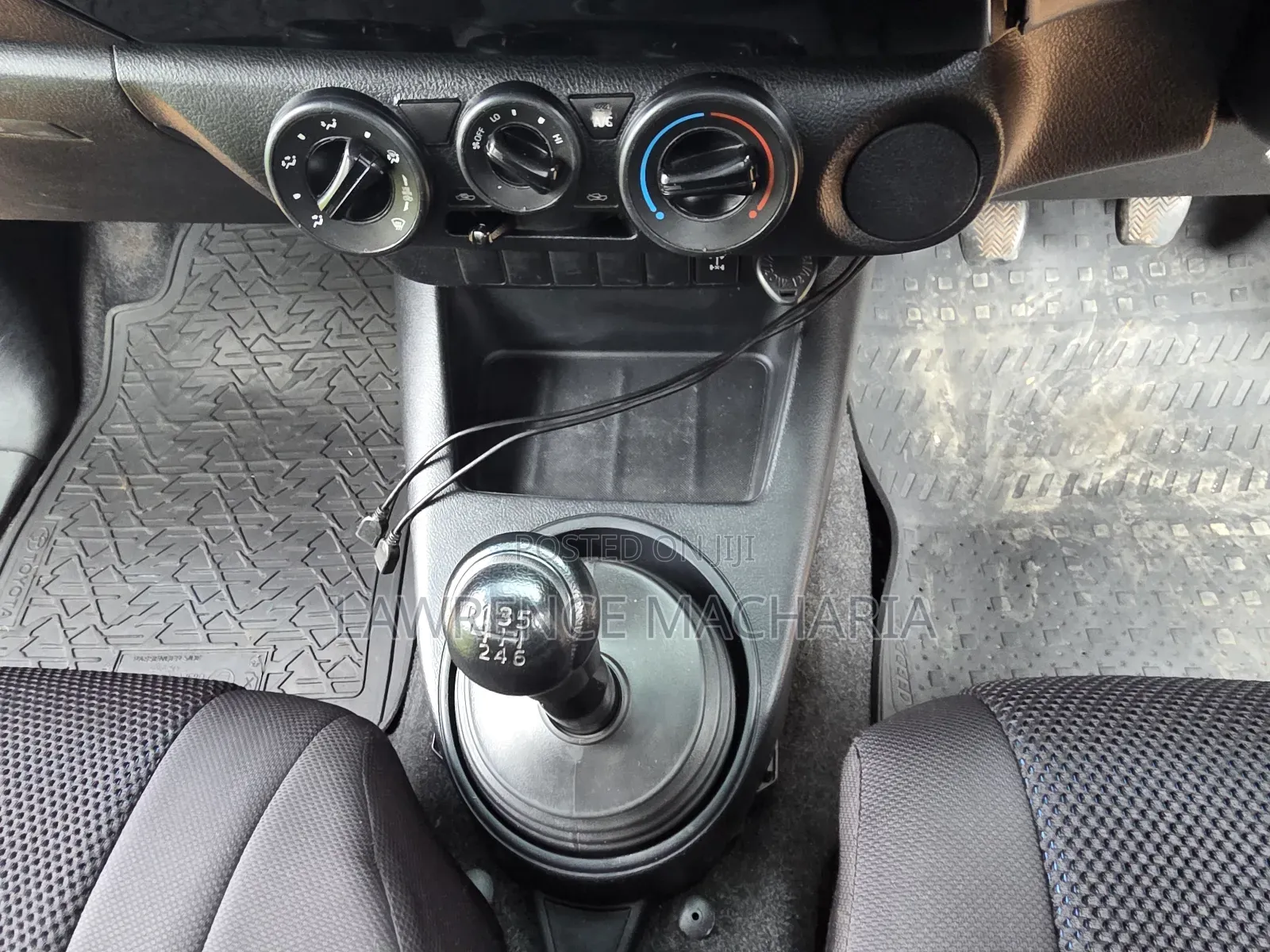 Toyota Hilux 2.4 Diesel 2020 Gold