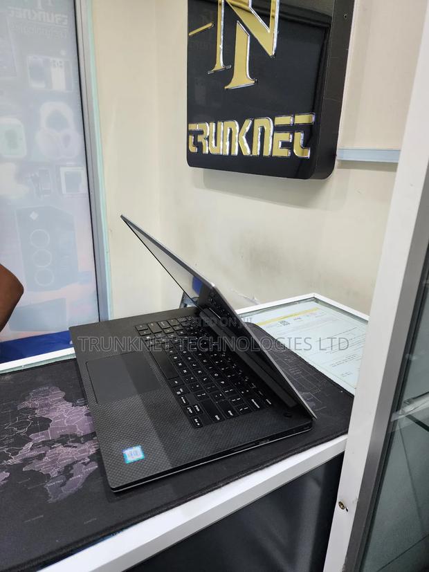 Laptop Dell Precision 5510 16GB Intel Core i7 SSD 512GB - thumbnail 3