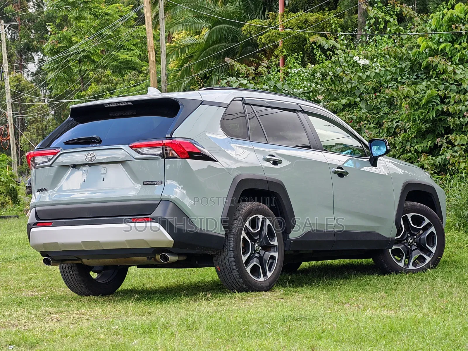 Toyota RAV4 Adventure AWD 2020 Green