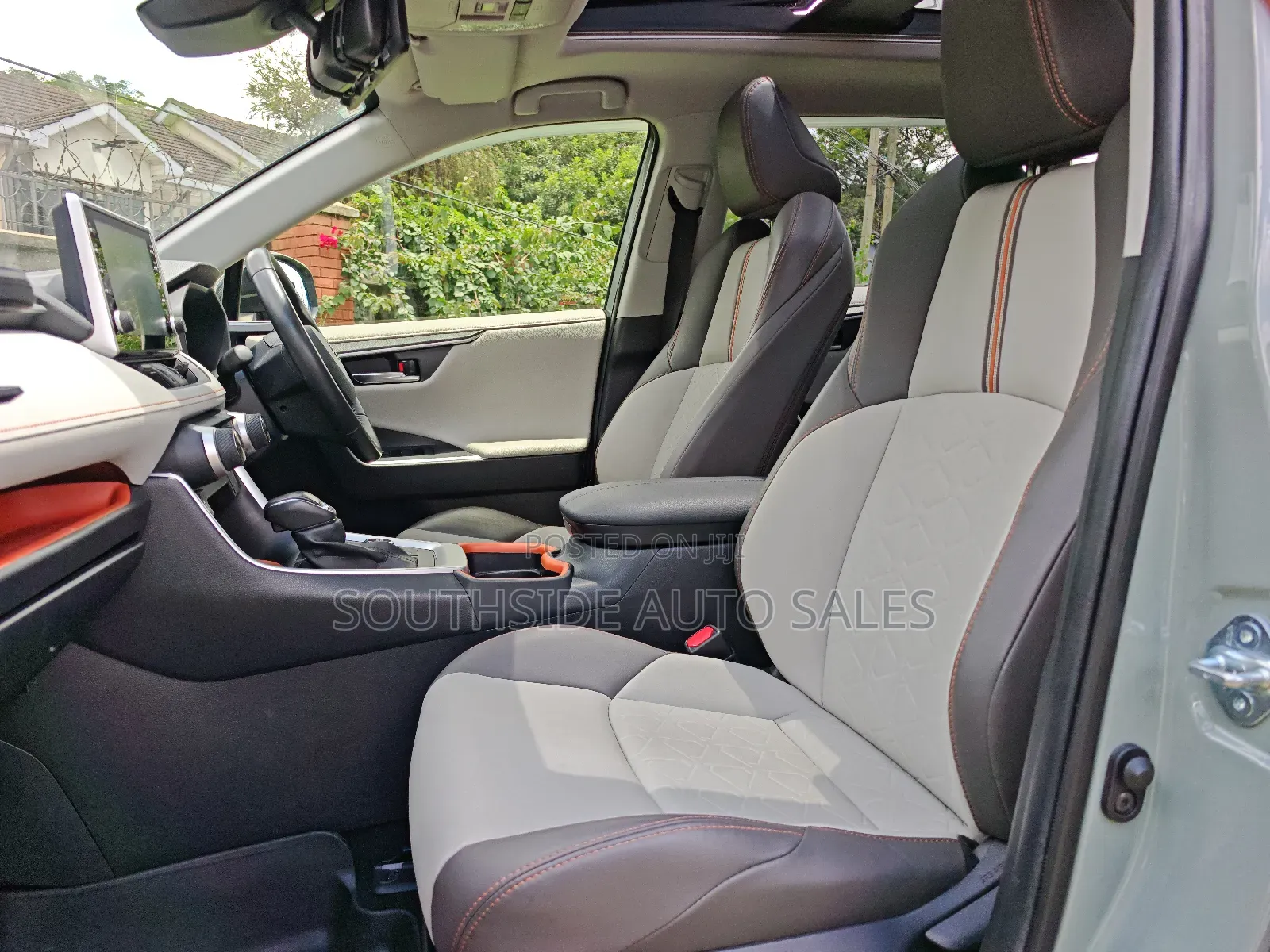 Toyota RAV4 Adventure AWD 2020 Green