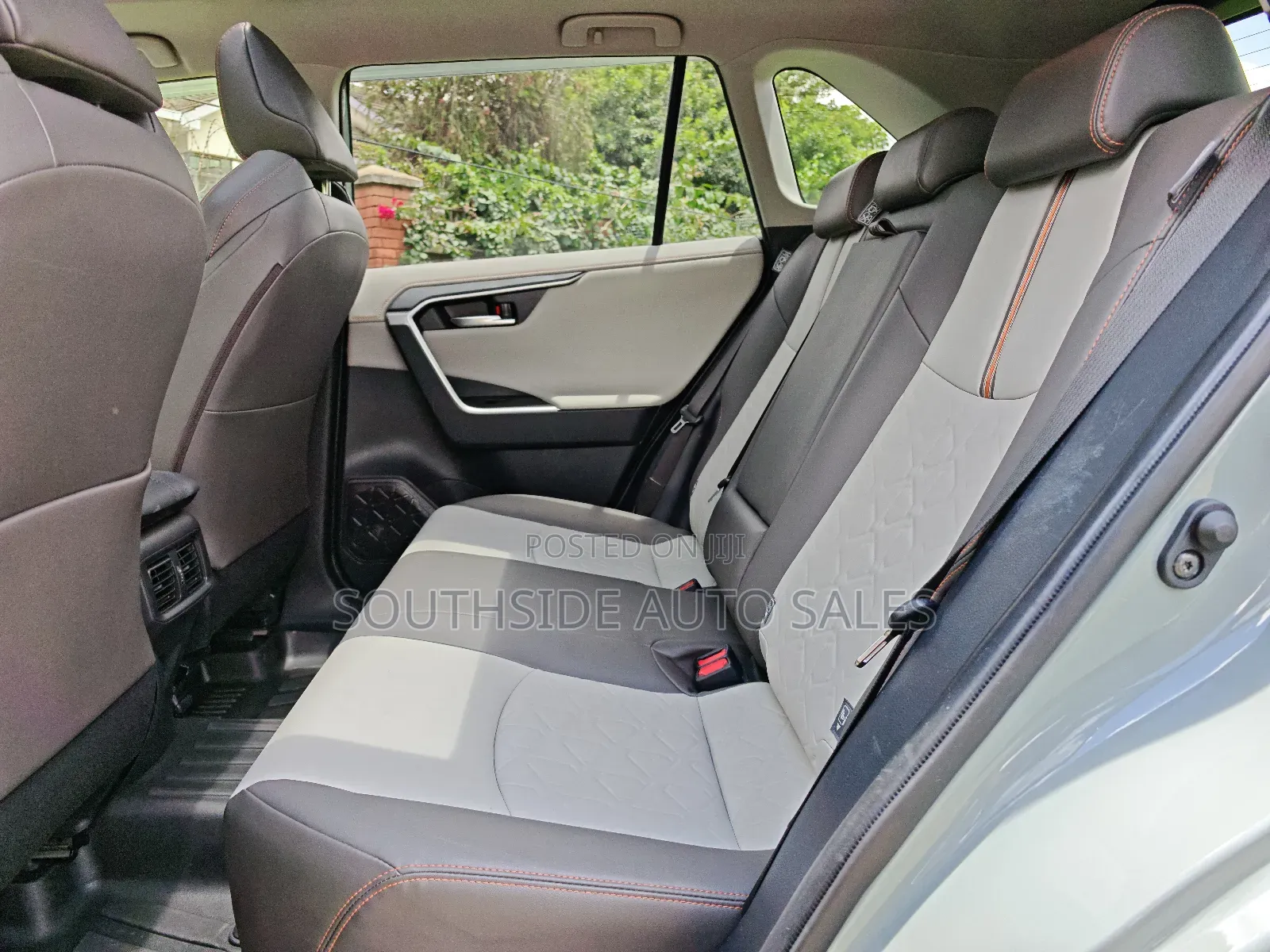 Toyota RAV4 Adventure AWD 2020 Green