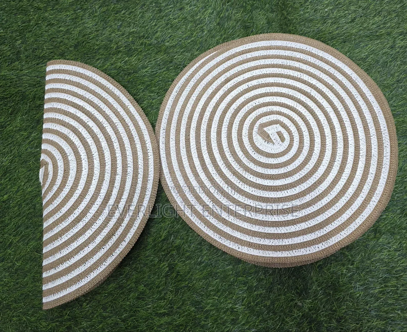 6 PCS Round Elegant Braindead Table Mat