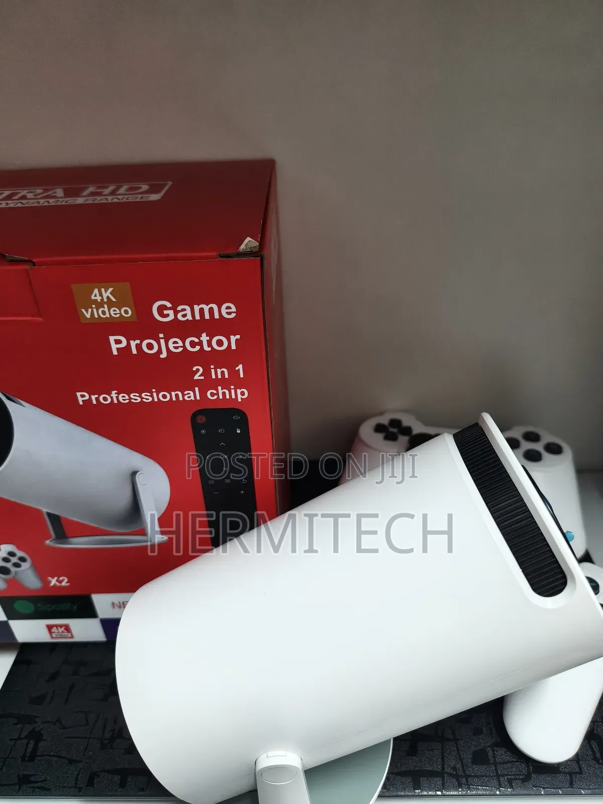 Top Rated Gaming Projector Resolution Wifi Smart Two Gaming Pads
