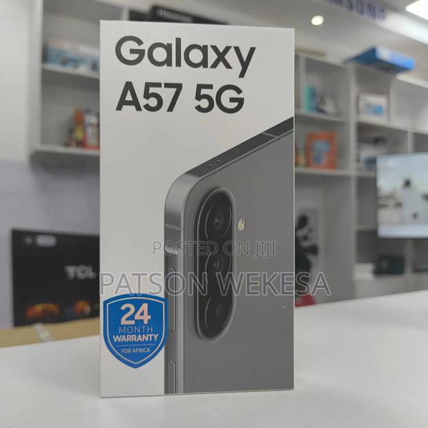 New Samsung Galaxy A57 128 GB Gray - thumbnail 2