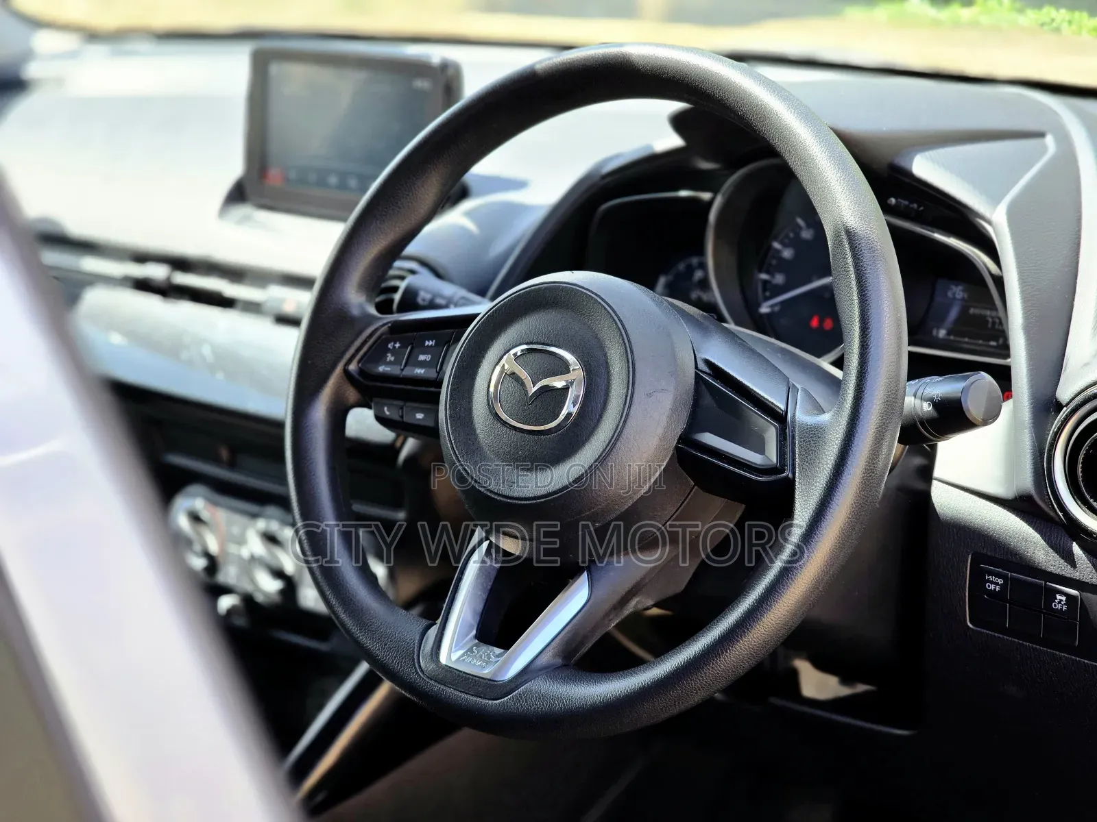 Mazda Demio 2018 White