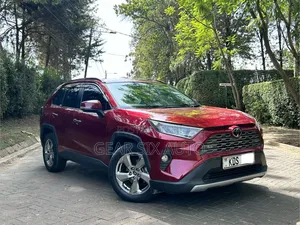 Toyota RAV4 Adventure 2019 Red
