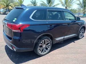 Mitsubishi Outlander 2019 Black