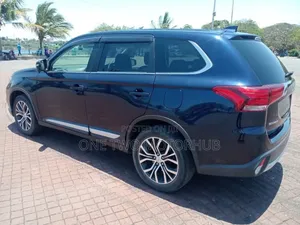 Mitsubishi Outlander 2019 Black