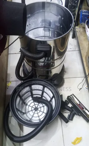 Astramilano Vacuum Cleaner Machine/20litres Wet and Dry Vacuum