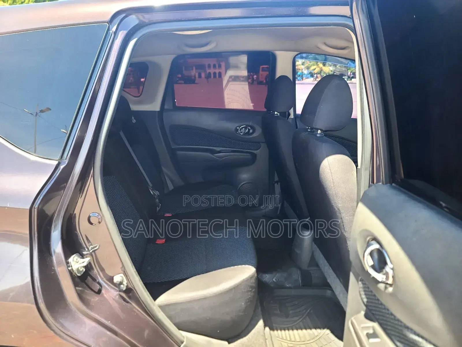 Nissan Note 2014 Maroon