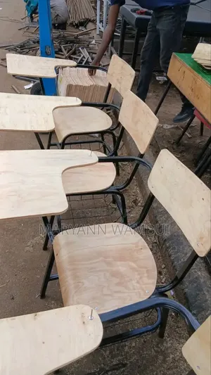 College Arm Seats