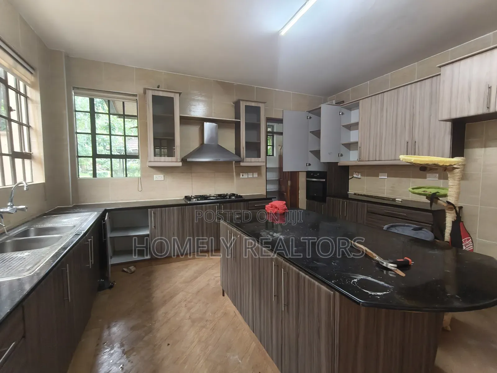 4bdrm Maisonette in Karen Gated, Nairobi for rent