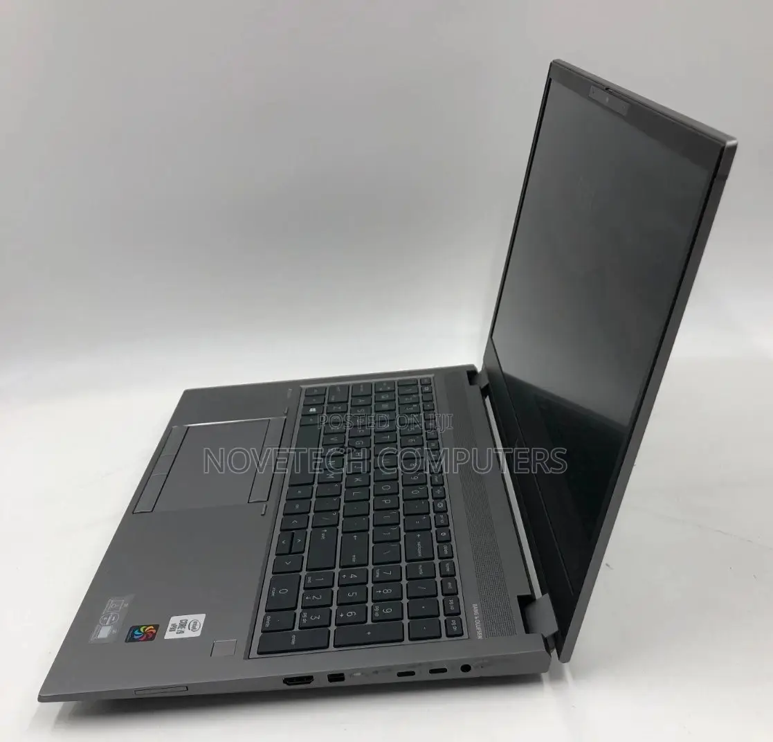 Laptop HP ZBook Fury 17 G7 32GB Intel Core i7 SSD 512GB