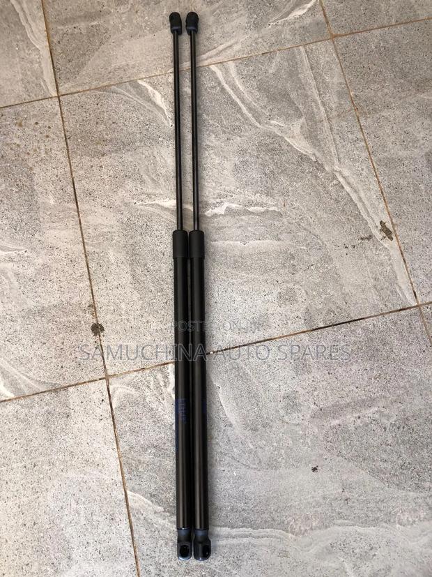 Bonnet Shock Toyota Camry
