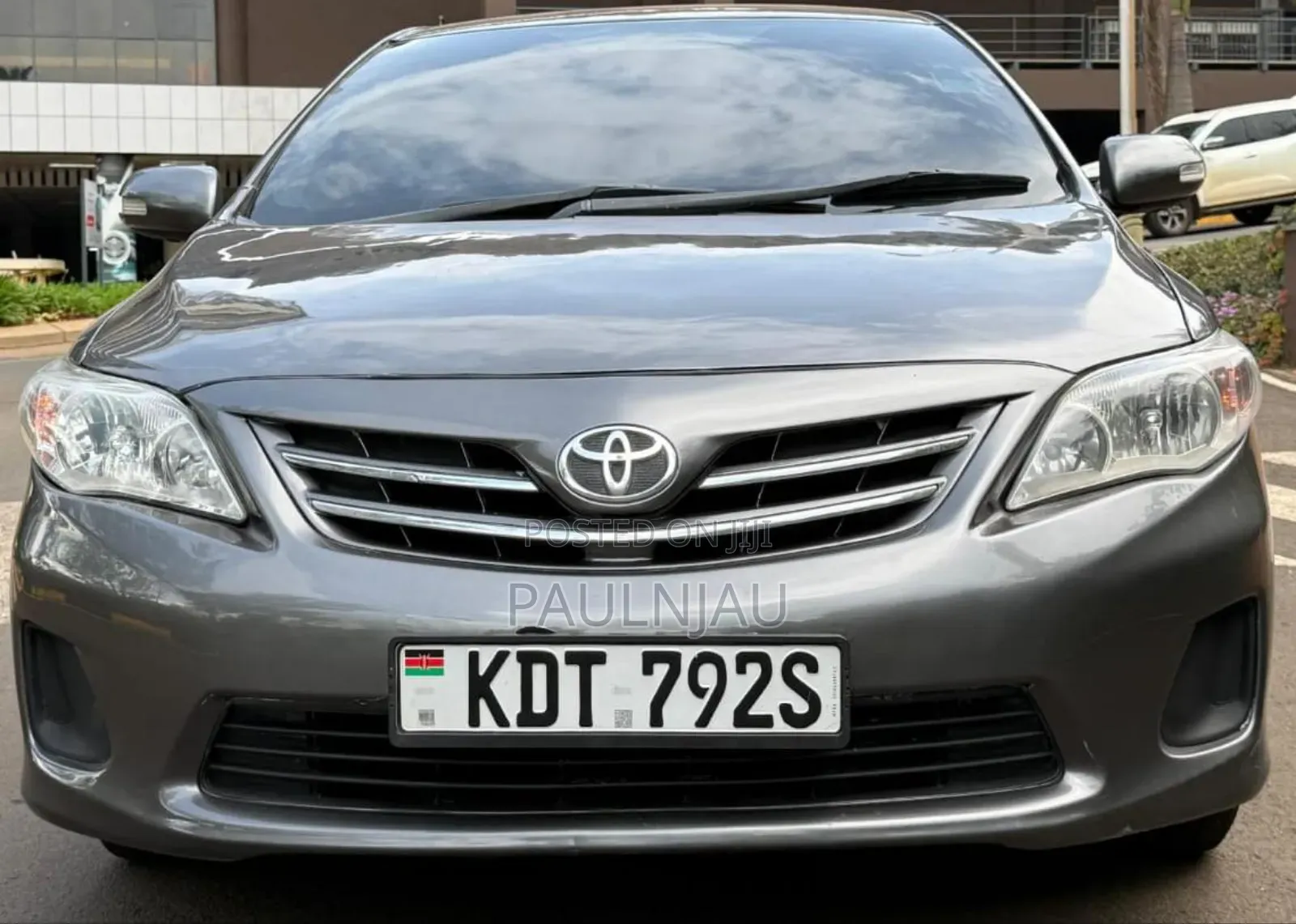 Toyota Corolla Altis 2012
