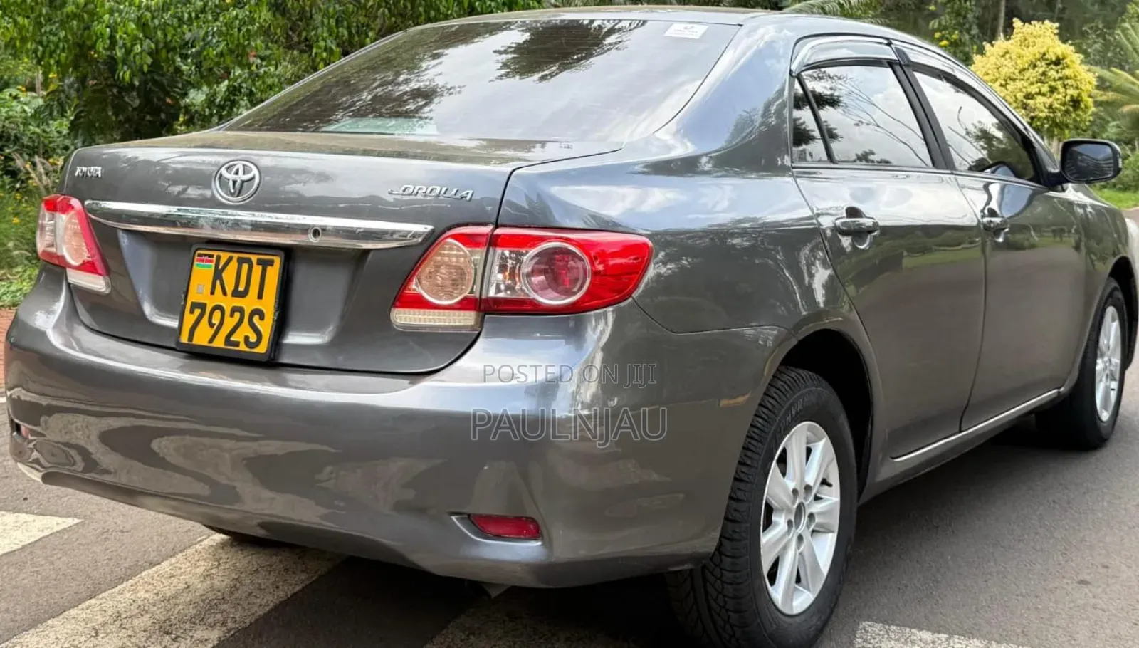 Toyota Corolla Altis 2012