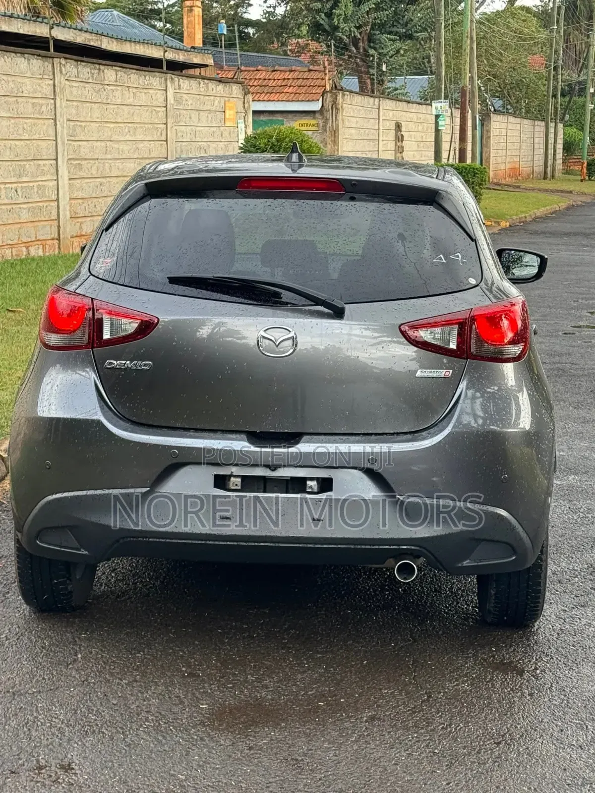 Mazda Demio 2019 Gray
