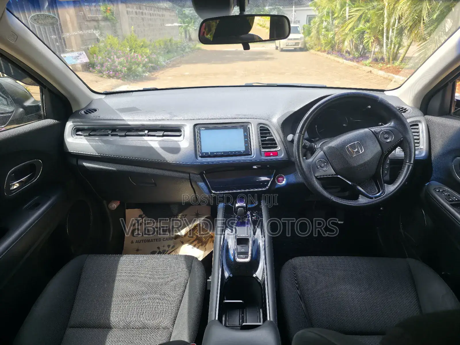 Honda Vezel 2018 Black