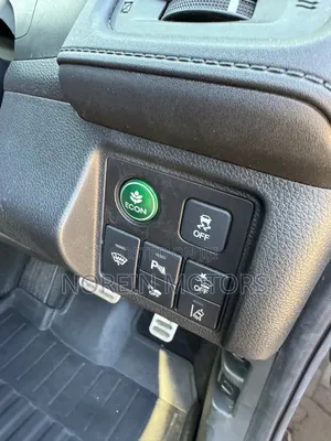 Honda Vezel 2018 Green