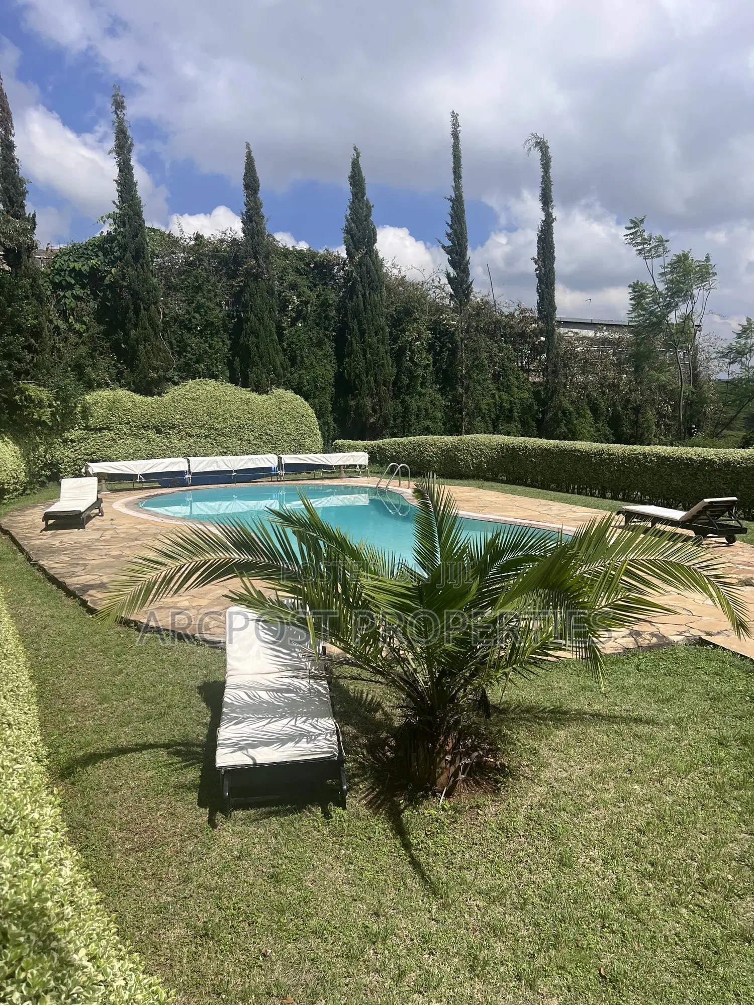 Operational Hotel on 7 Acres Touching Nairobi National Park for Sale