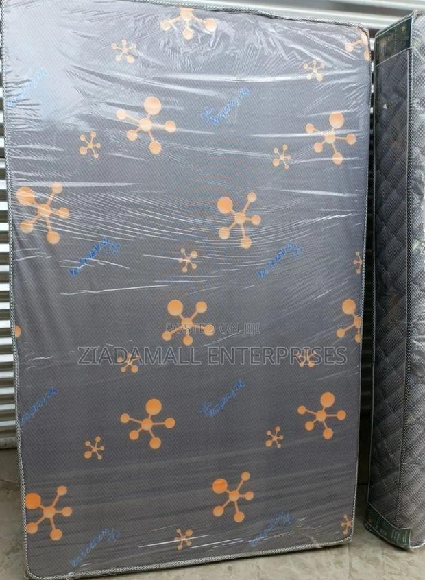 Vivo 6 Inches Plain Mattress,Size 4*6