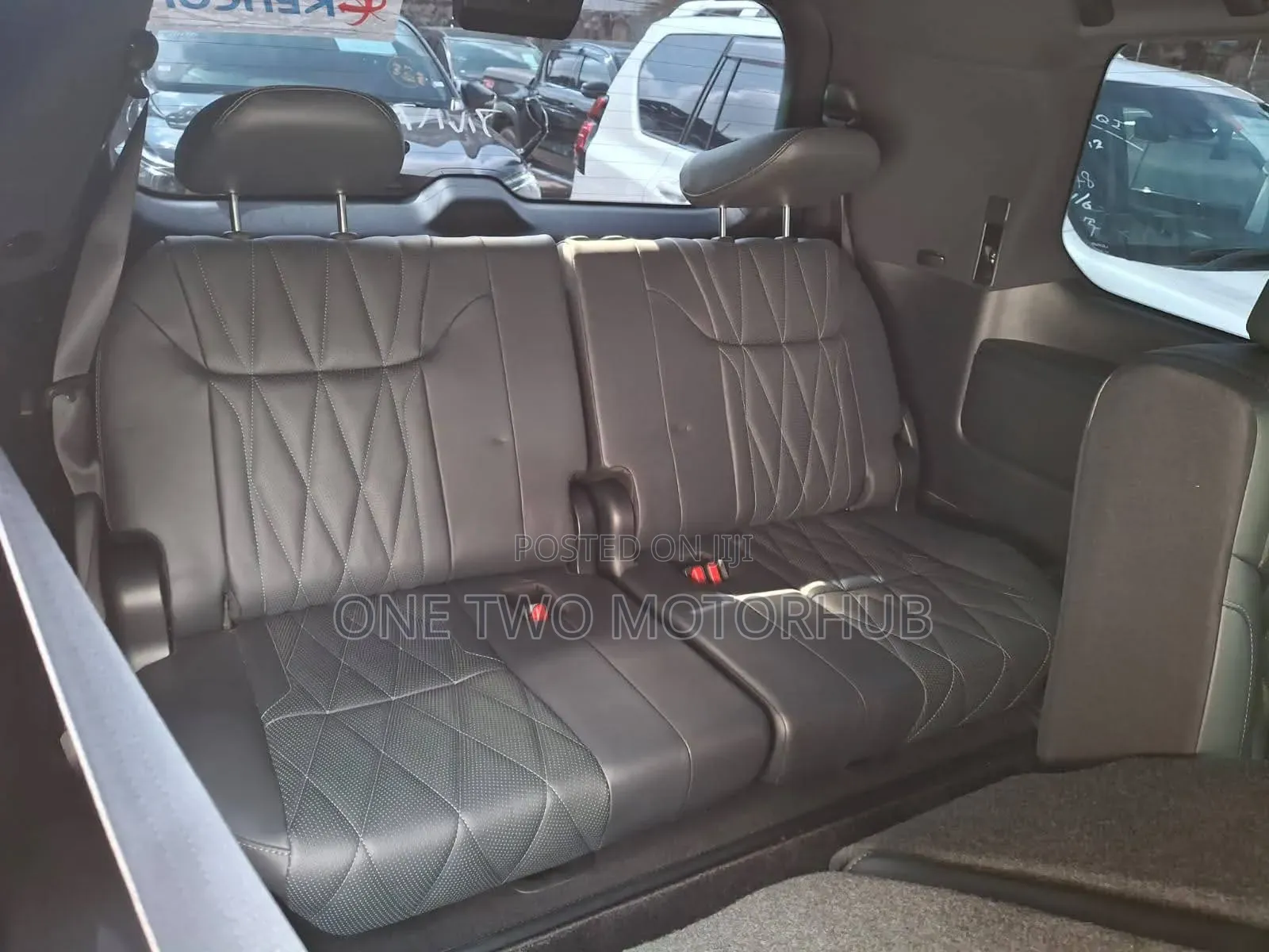 Lexus LX 2018 Black