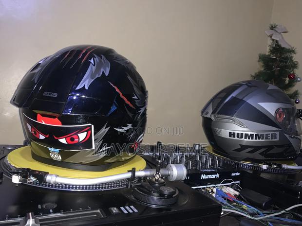 Pioneer Plx1000 and Numark Scratch Mixer - thumbnail 3