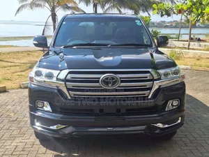 Toyota Land Cruiser 4.6 V8 ZX 2019 Black