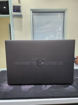 Laptop Dell Precision 5570 16GB Intel Core i7 SSD 512GB