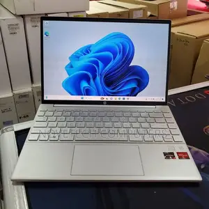 New Laptop HP Pavilion 13 8GB AMD Ryzen 7 SSD 512GB