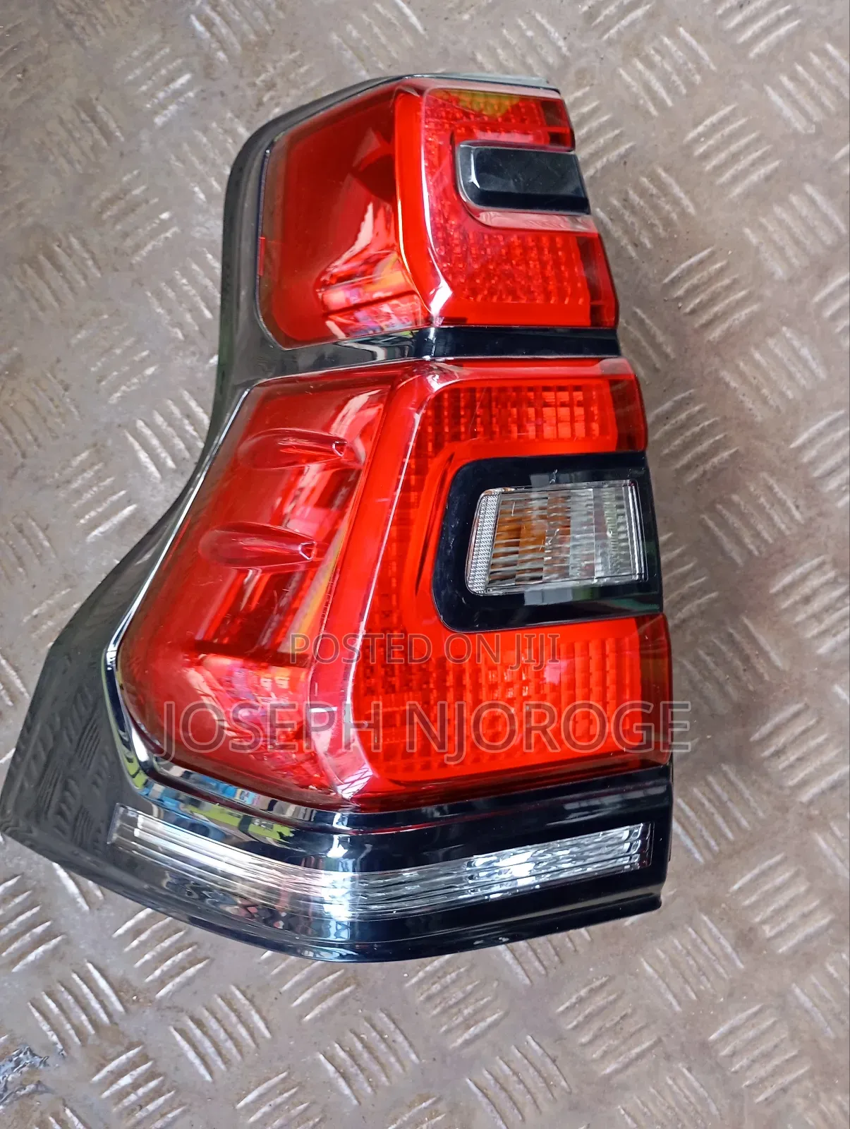 Prado 165 Taillight