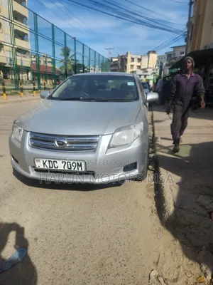 Toyota Axio 2012 Silver