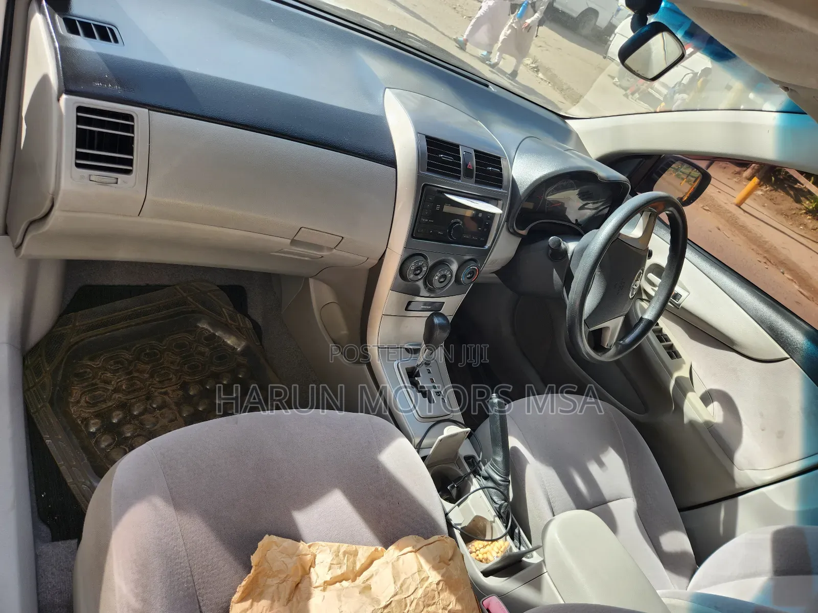 Toyota Axio 2012 Silver