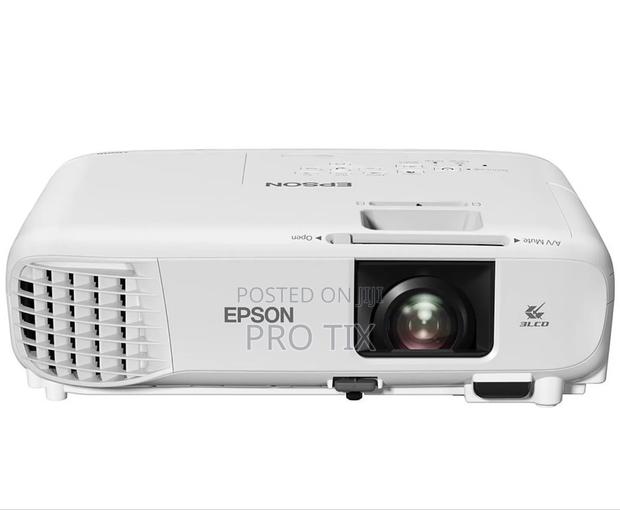 Epson Eb-X49 Xga Projector 3600 Lumens