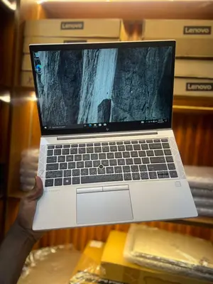 Laptop HP EliteBook 845 G7 16GB AMD Ryzen 5 SSD 512GB