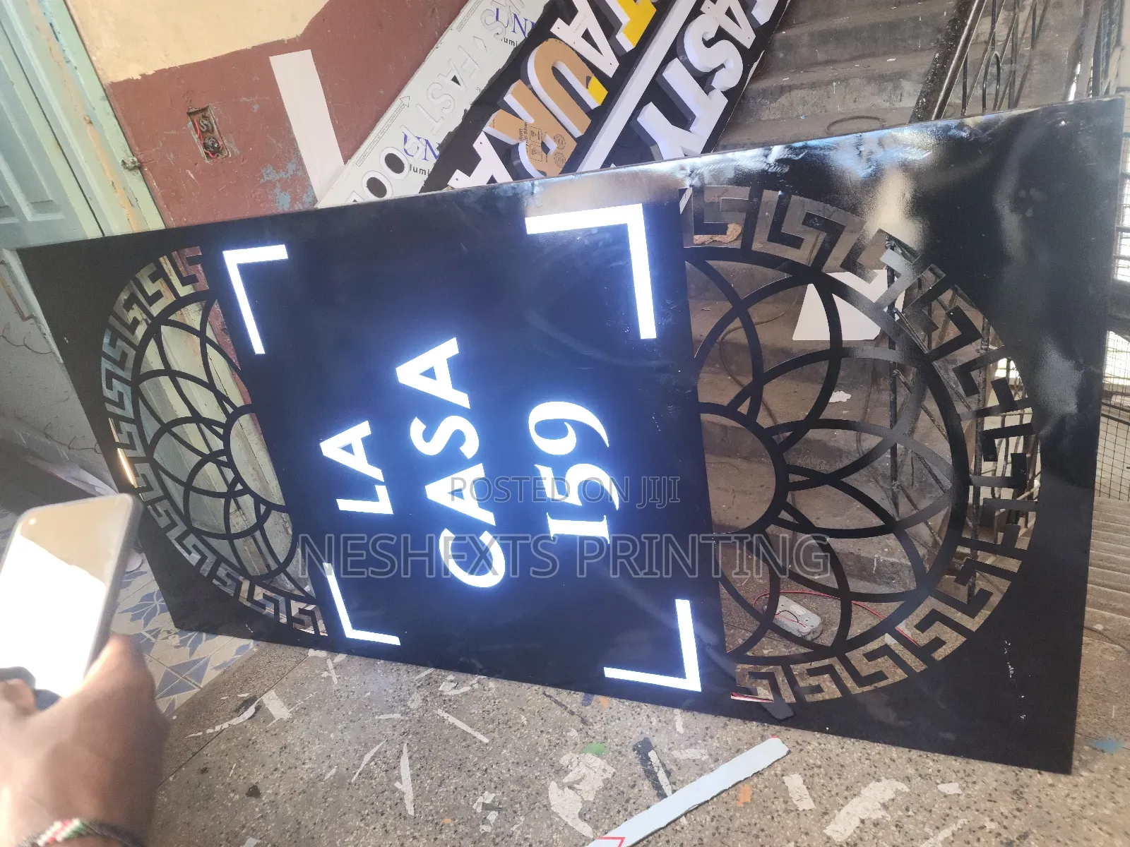 Custom 3d/2d Signage