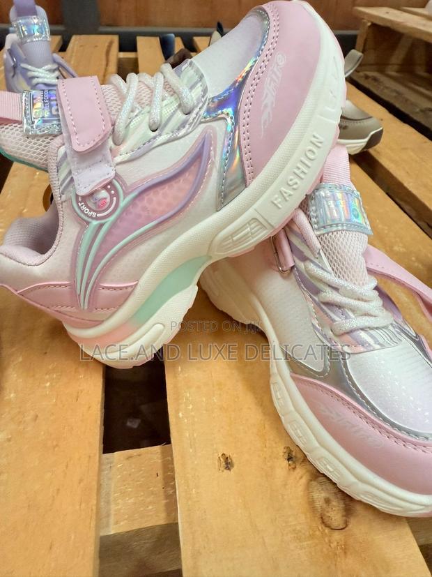 Kids Sneakers Pink - main view