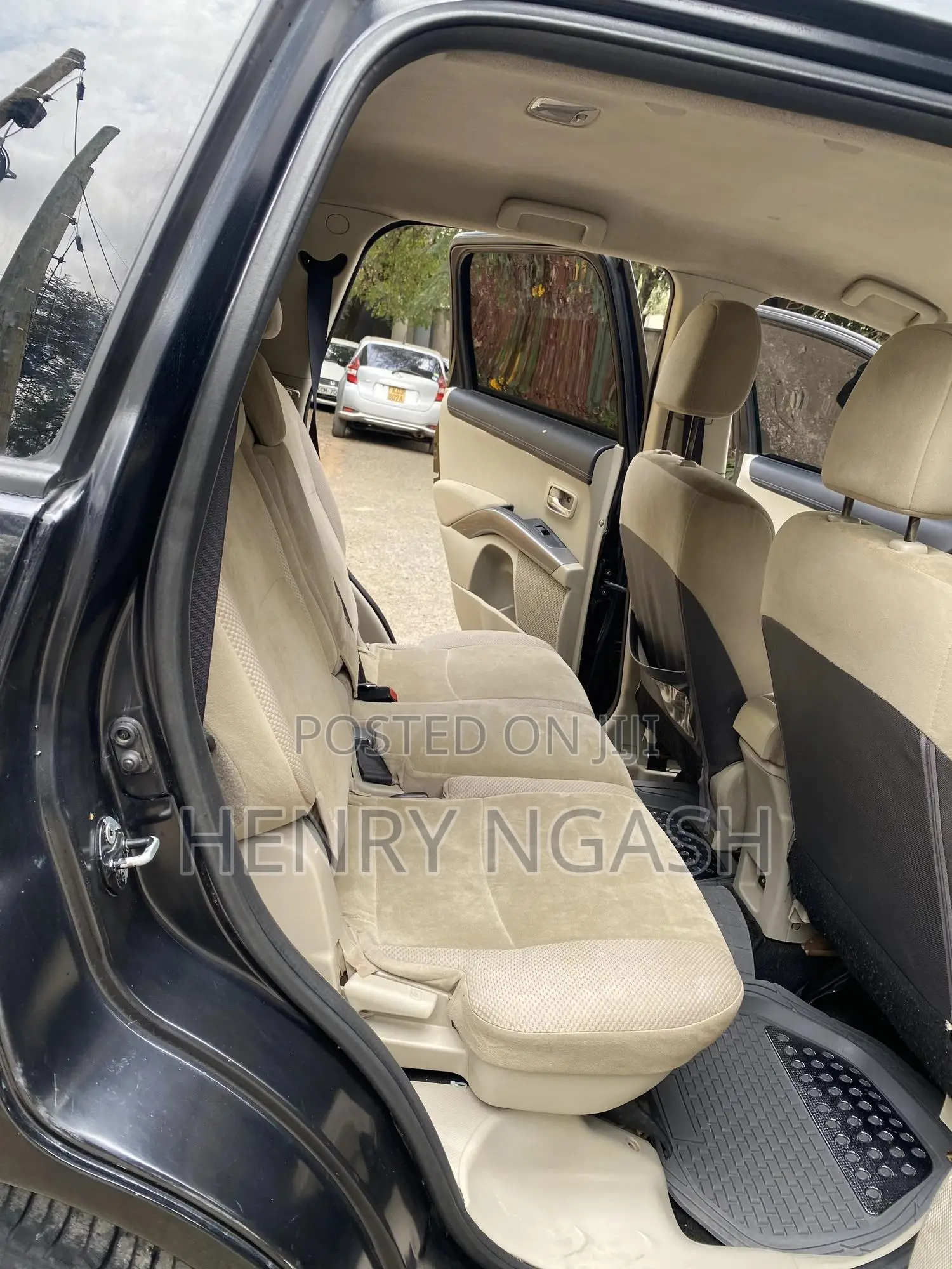 Mitsubishi Outlander 2010 Black