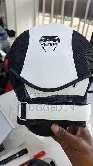 Venum Cellular 2.0 Mma Training Punch