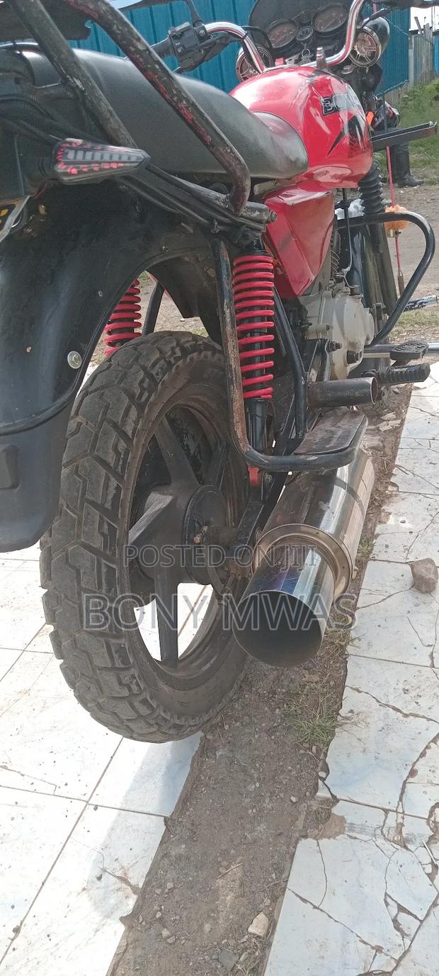 Bajaj Boxer 150 UG 2023 Red - thumbnail 5