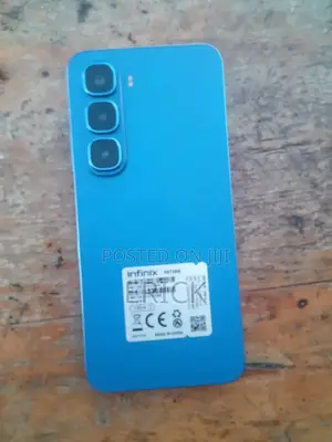 New Infinix Hot 60i 128 GB Blue