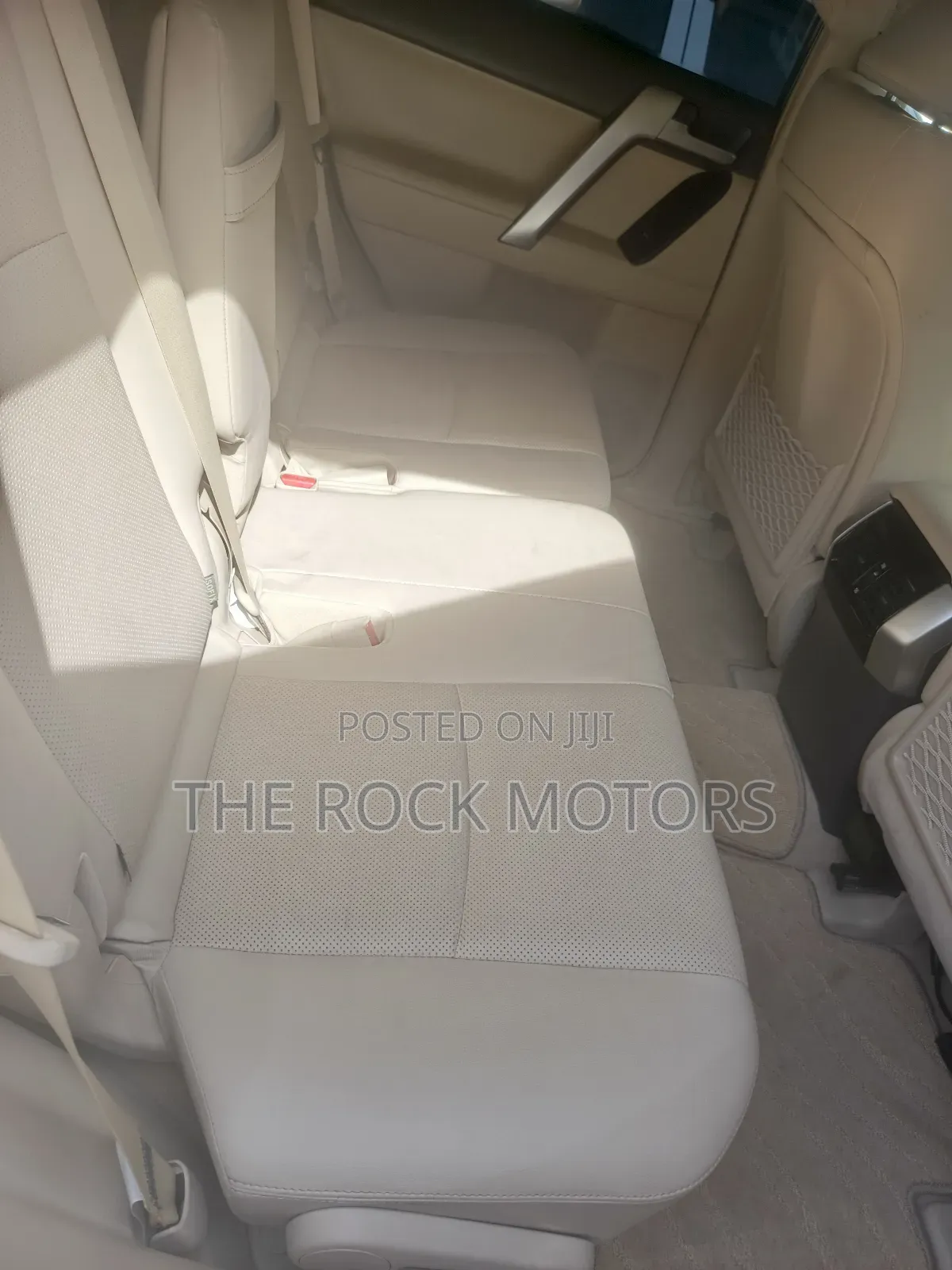 Toyota Land Cruiser Prado 2018 White
