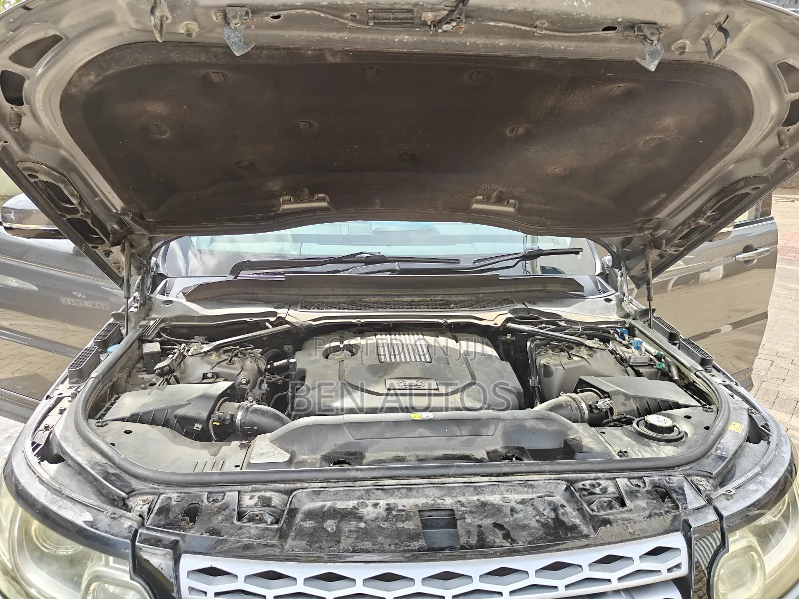 Land Rover Range Rover Sport 2015 Gray