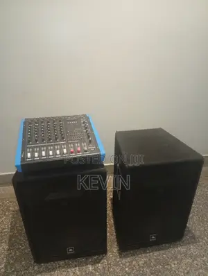 JBL JRX 215 Speakers