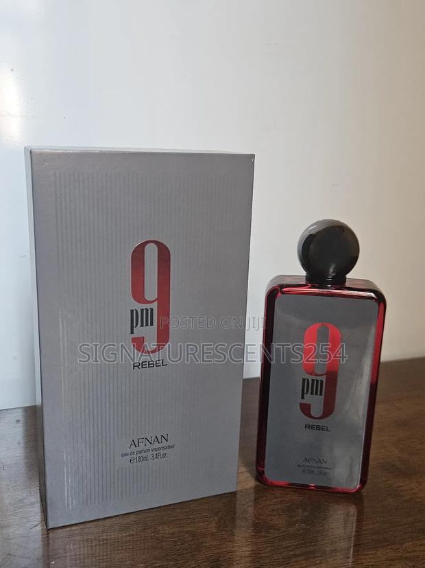 Authentic 9pm Rebel - main view