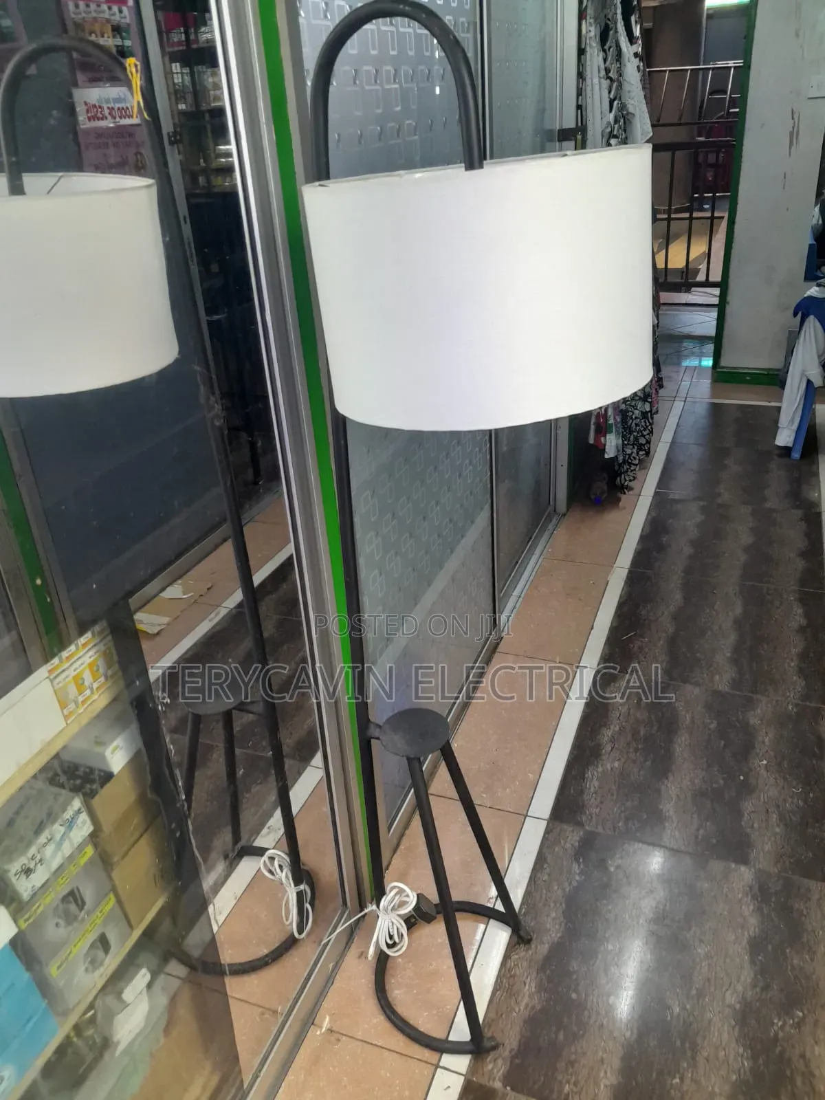 Metal Stand Lightning Floor Lamps