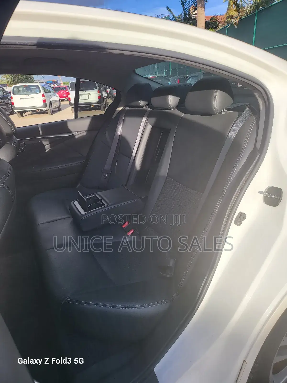 Nissan Skyline 2018 White